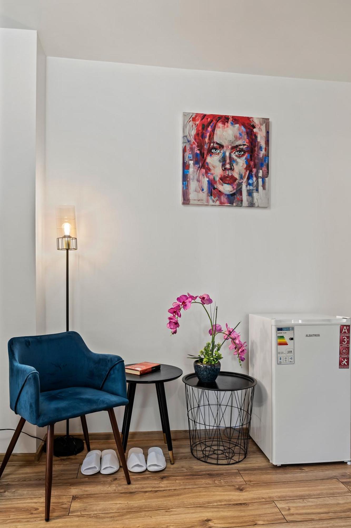 Garsoniera De Lux Si Eleganta Drumul Taberei Bucureşti Ngoại thất bức ảnh